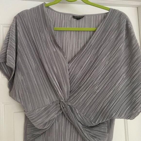 Topshop cropped silver shirt - Picture 2 of 5